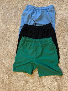 GAP Kids Hybrid Athletic Shorts Trio - Light Blue, Black & Green